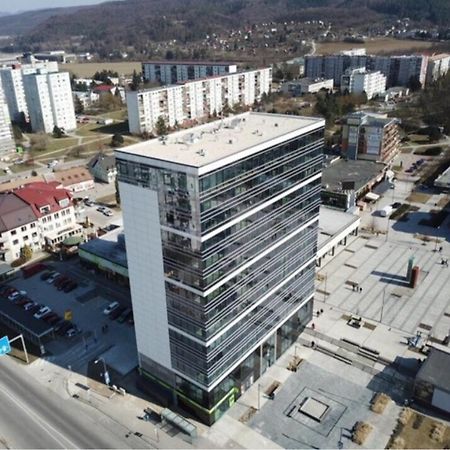 Apartman Dantia - Dubnica Nad Vahom, Priamo V Centre Apartment Bagian luar foto