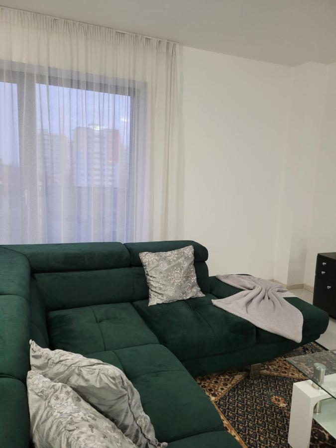 Apartman Dantia - Dubnica Nad Vahom, Priamo V Centre Apartment Bagian luar foto